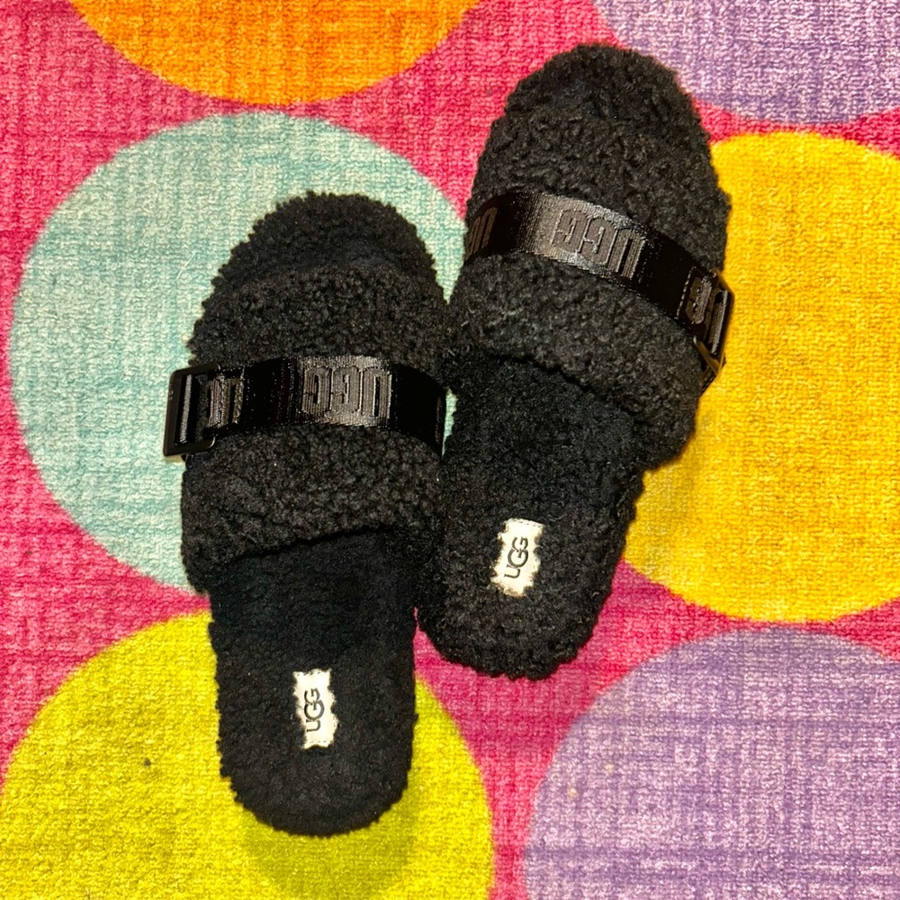 New With Box UGG Soft Fluffita Yeah Platform Slide Ribbon Lamb Fur